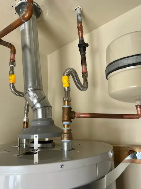 Water heater installation and plumbing repair in College Heights Estates